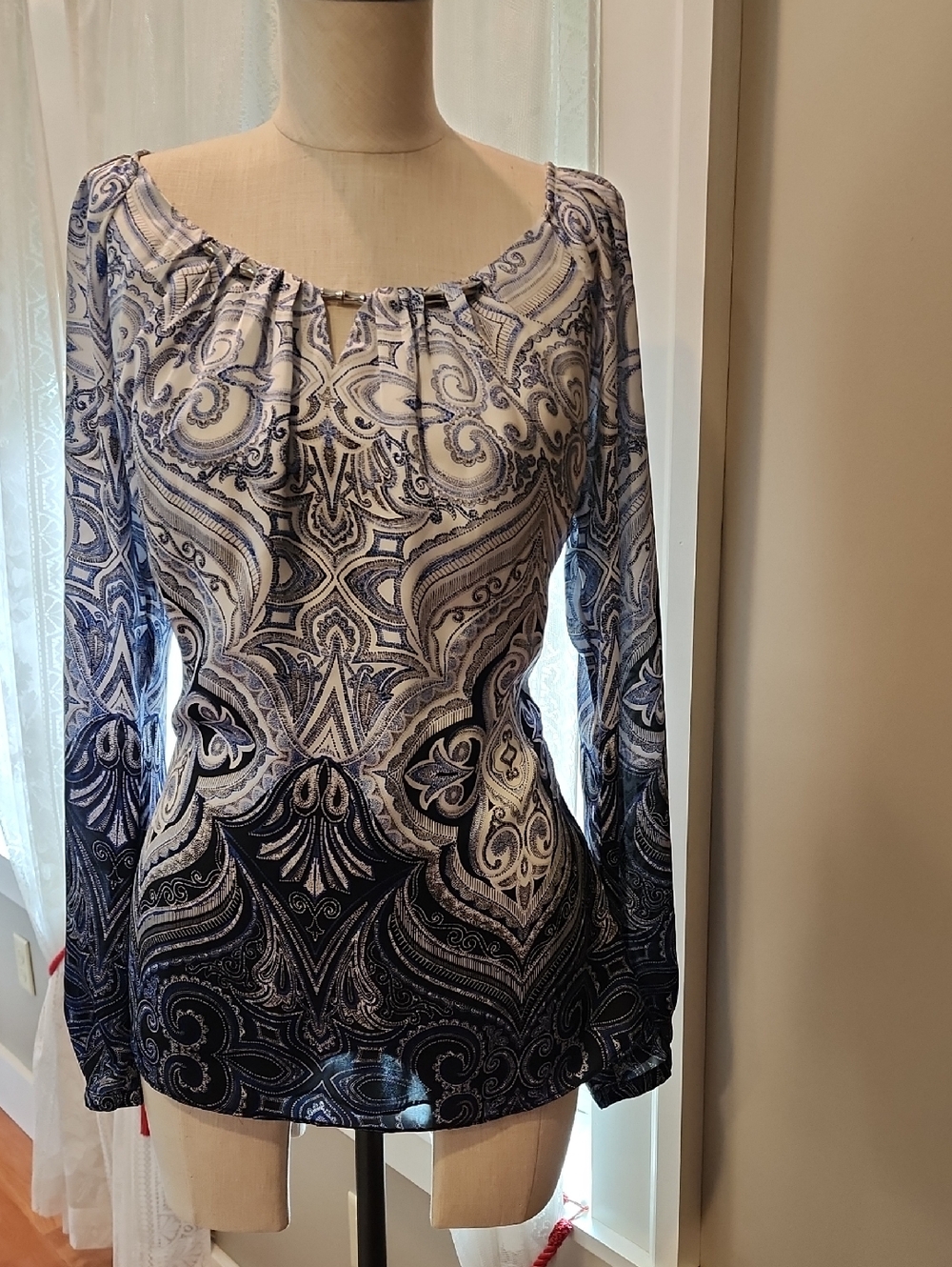 White House Black Market Blue and White Paisley Long-Sleeve Top